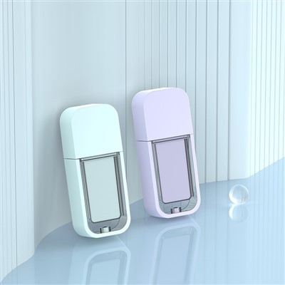 Tukša caurspīdīga lūpu spīduma caurule